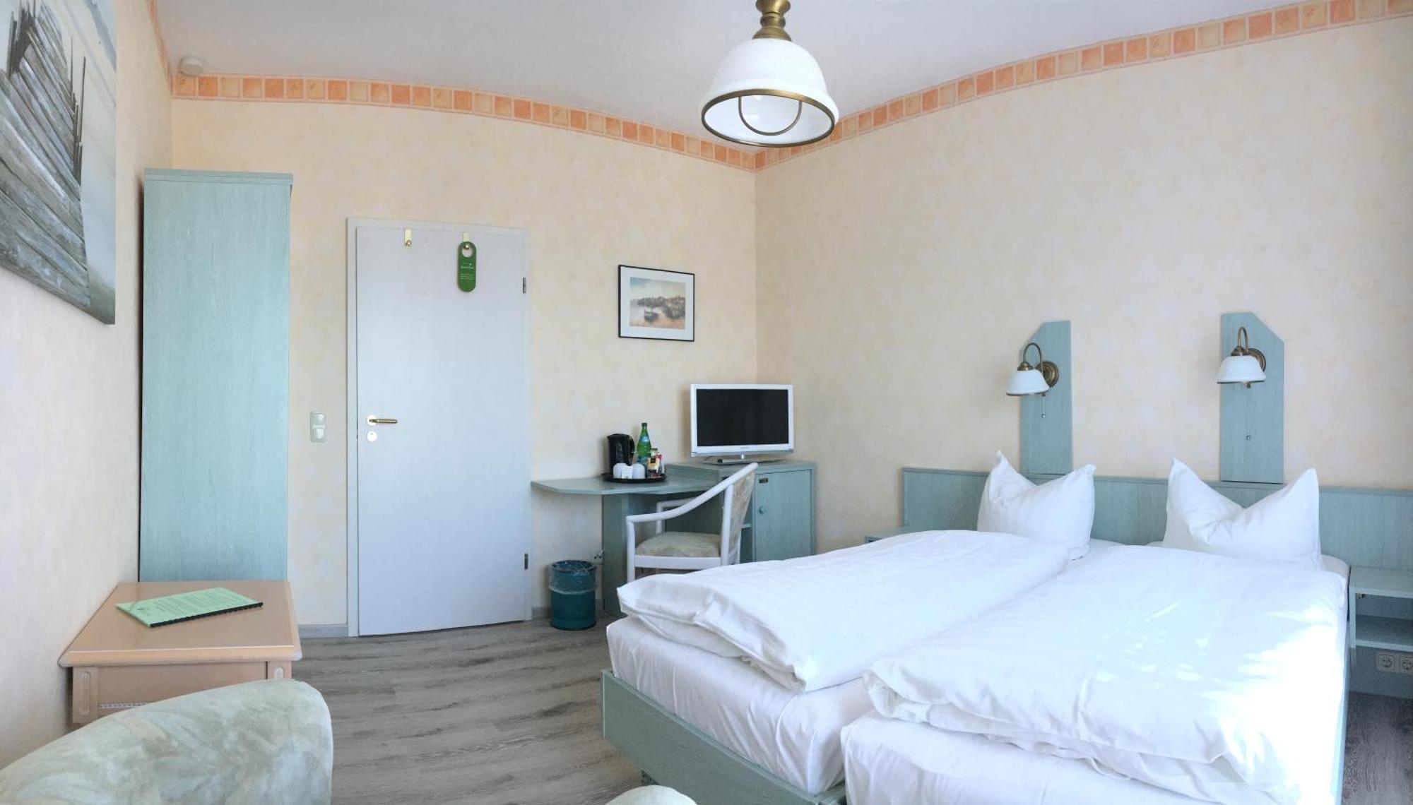 Kastanienhof Hotel Garni Zinnowitz Δωμάτιο φωτογραφία