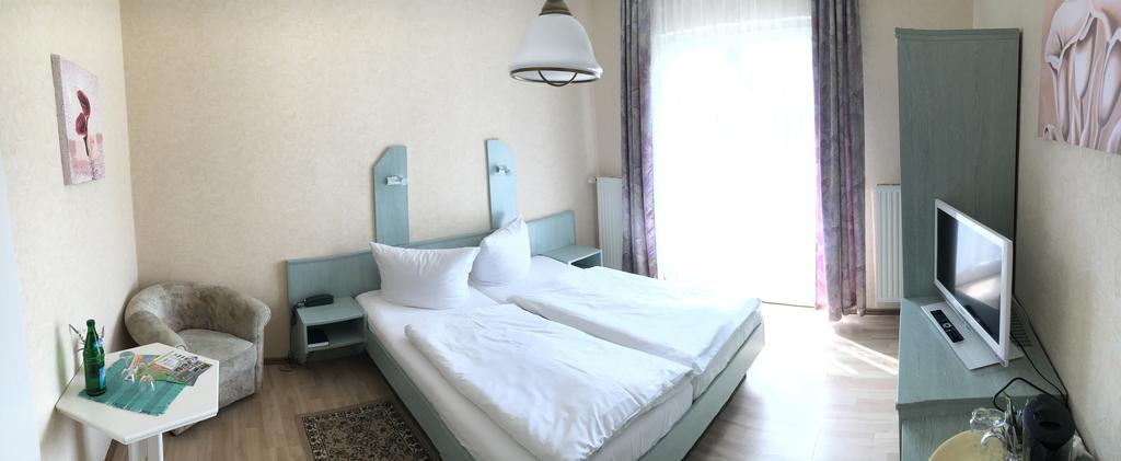 Kastanienhof Hotel Garni Zinnowitz Εξωτερικό φωτογραφία