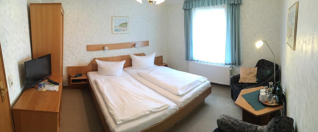 Kastanienhof Hotel Garni Zinnowitz Δωμάτιο φωτογραφία