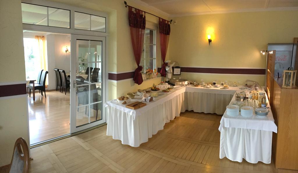 Kastanienhof Hotel Garni Zinnowitz Εξωτερικό φωτογραφία
