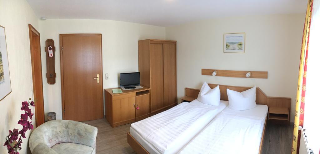 Kastanienhof Hotel Garni Zinnowitz Δωμάτιο φωτογραφία