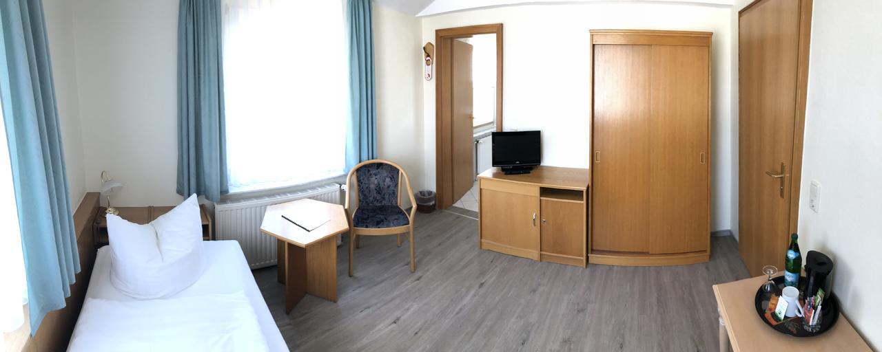 Kastanienhof Hotel Garni Zinnowitz Δωμάτιο φωτογραφία